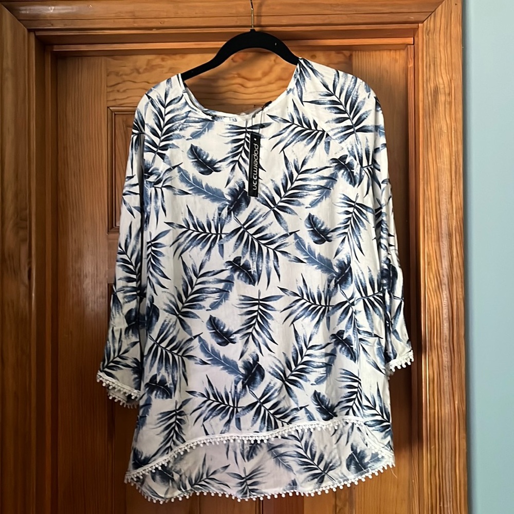 Papermoon top